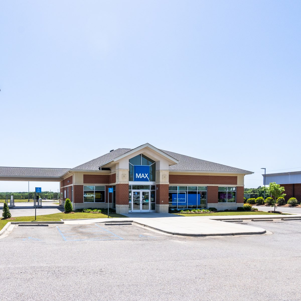 Independent Glass Installation Troy Max Credit on US 231 in Troy AL